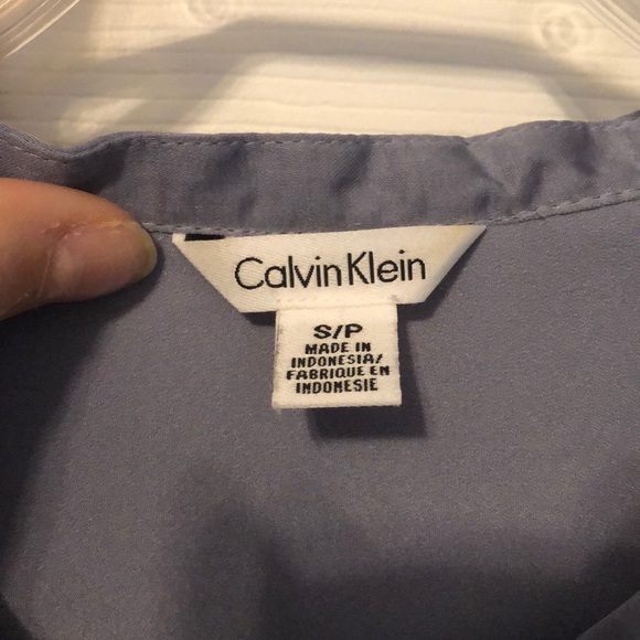 Calvin Klein button down blouse - Picture 4 of 5